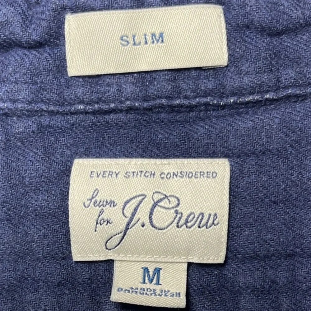 J Crew Every Stitch Considered Slim Fit 100%‎ Cotton Button Down shirt